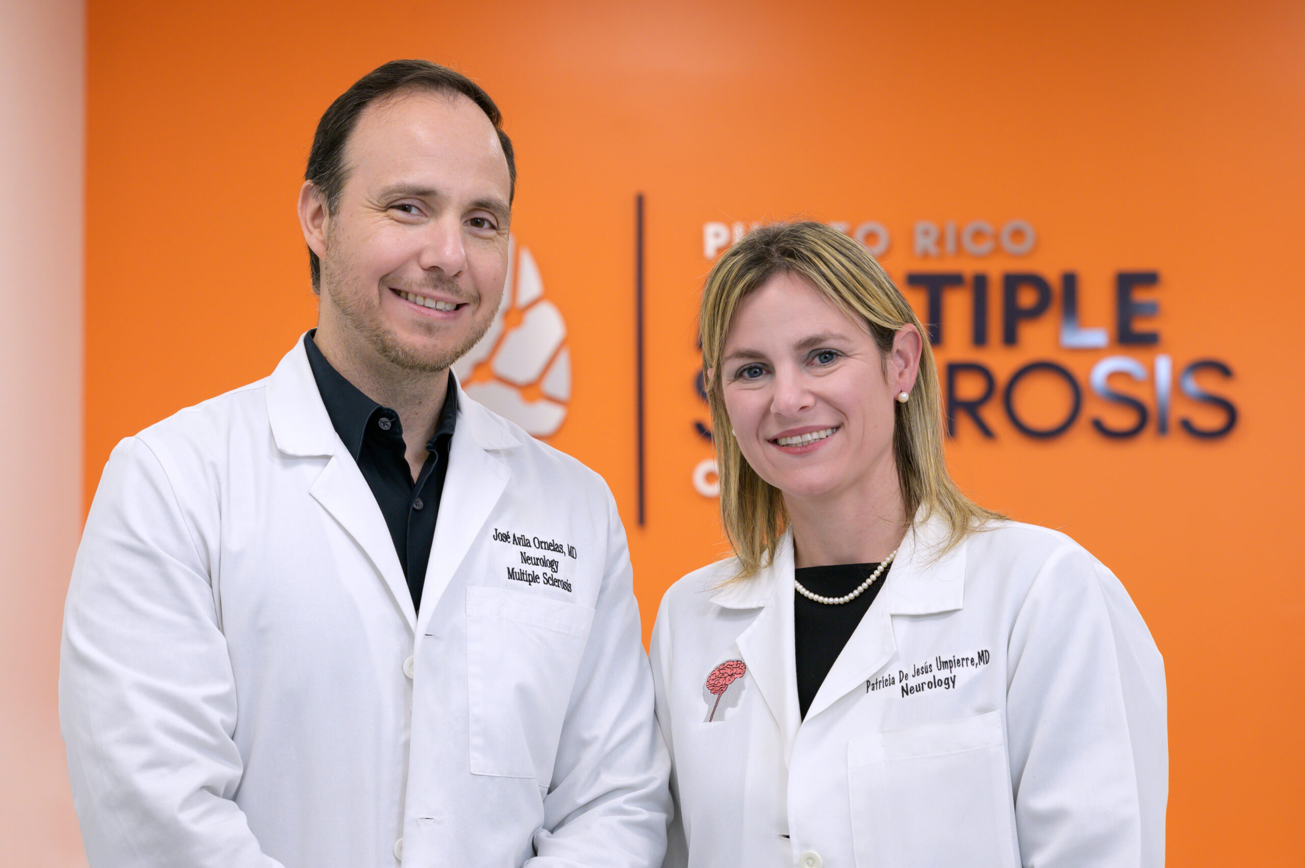 dr. jose avila y dra. patricia umpierre
